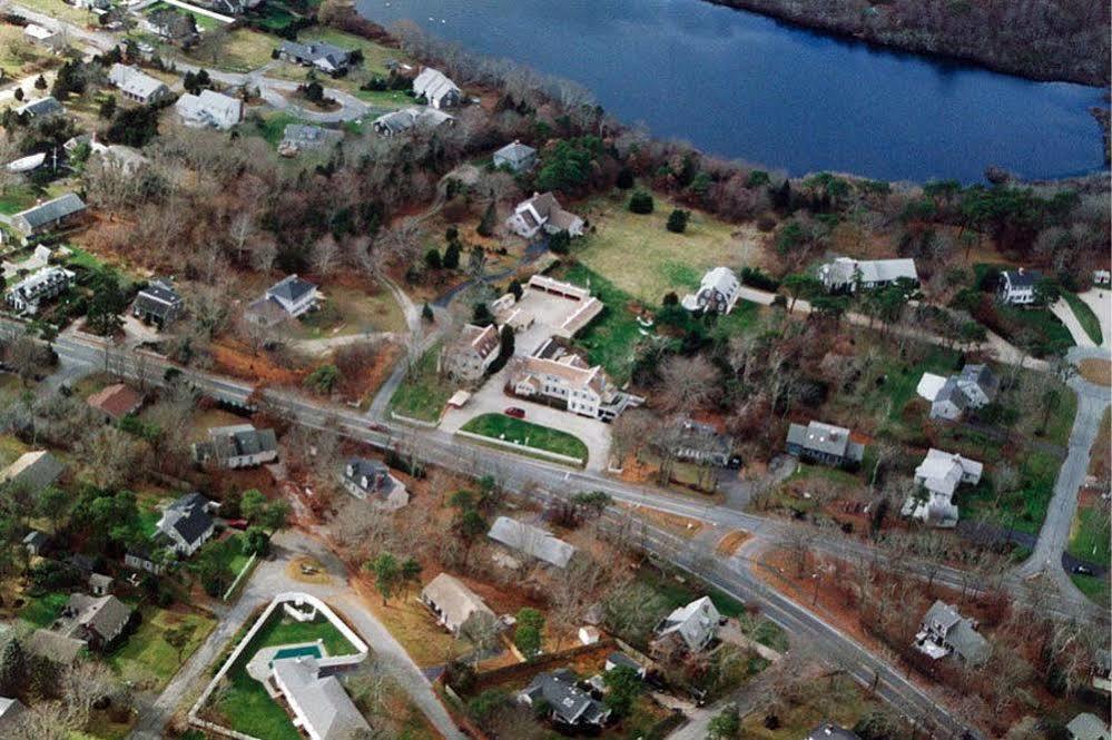 هيانيس بورت Simmons Homestead Inn المظهر الخارجي الصورة